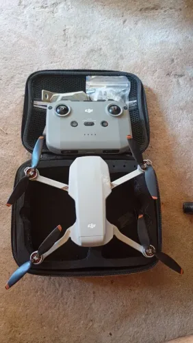 Drone profissional DJI Mavic mini2 em perfeitas condições valor 2.200$