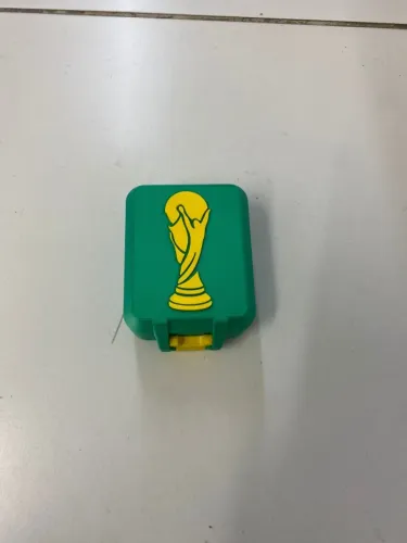 PORTA FIGURINHAS DA COPA VERDE CLARO 