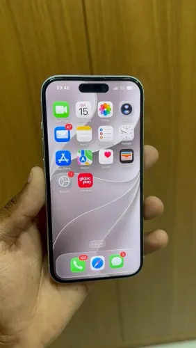 iPhone 15 128GB