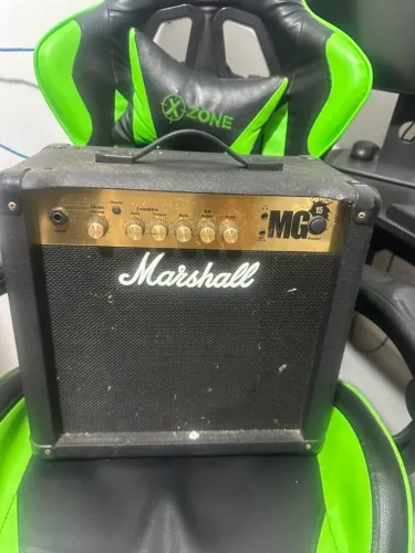 Amplificador Marshall MG15