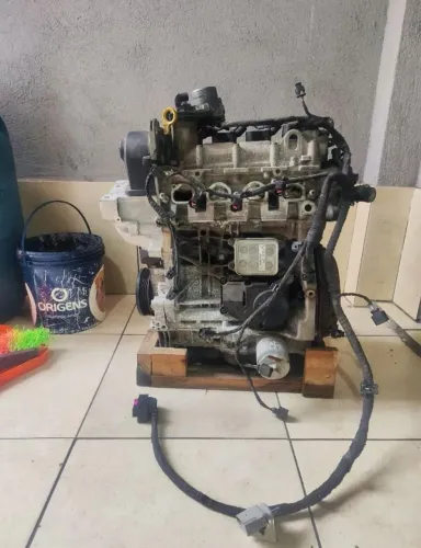 MOTOR VOLKSWAGEN EA211 1.6 16v 