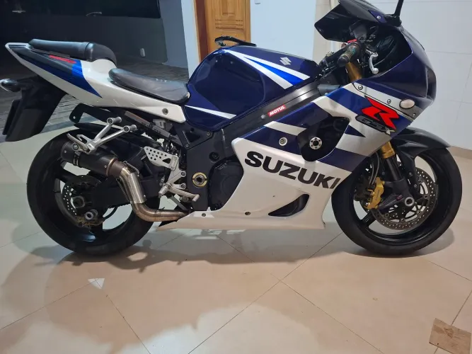 Srad 1000 injetada por carro completo