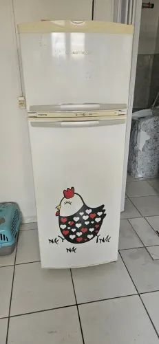 Geladeira 220v