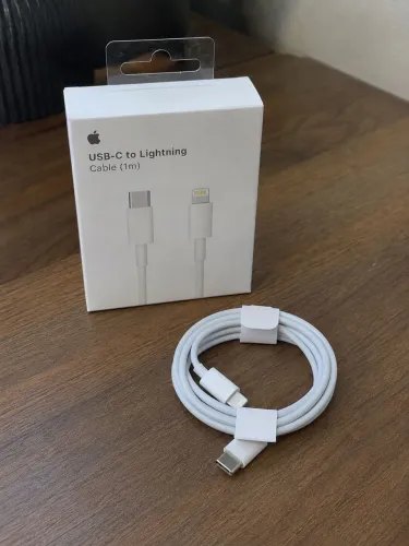 Cabo USB-C para Lightning (iPhone)