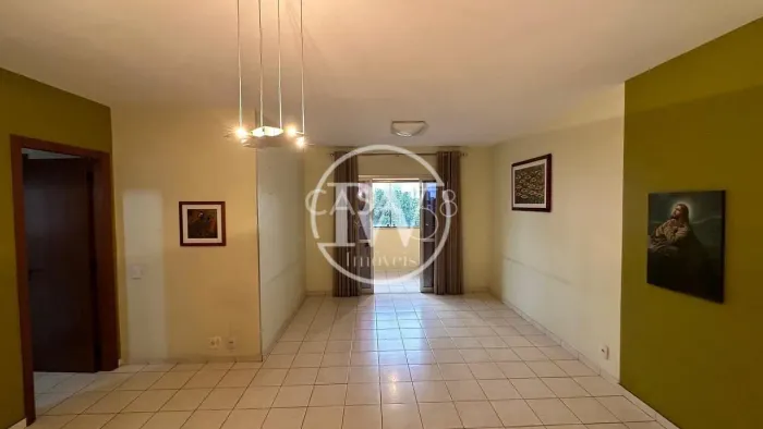 Apartamento à Venda no Setor Central de Goiânia  3 Quartos, 128m²