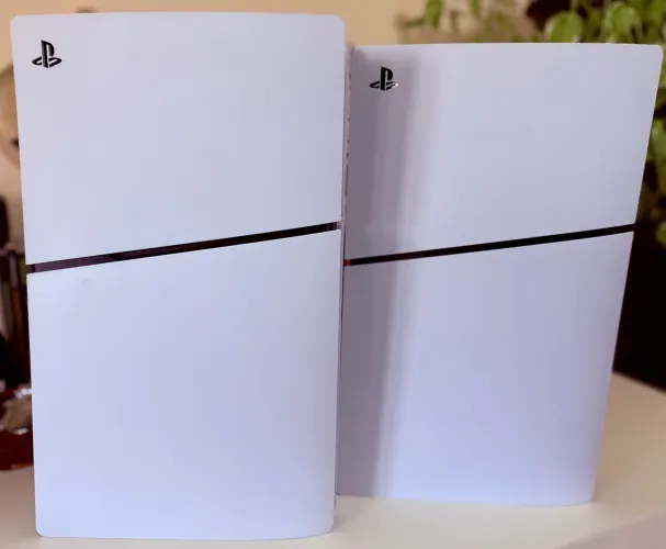 PlayStation 5 Slim mídia física