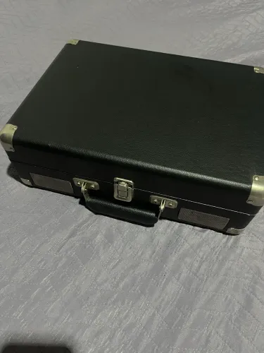 Maleta vitrola Raveo LER DESCRIÇÃO