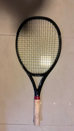 Yonex Ezone 100 - Usada