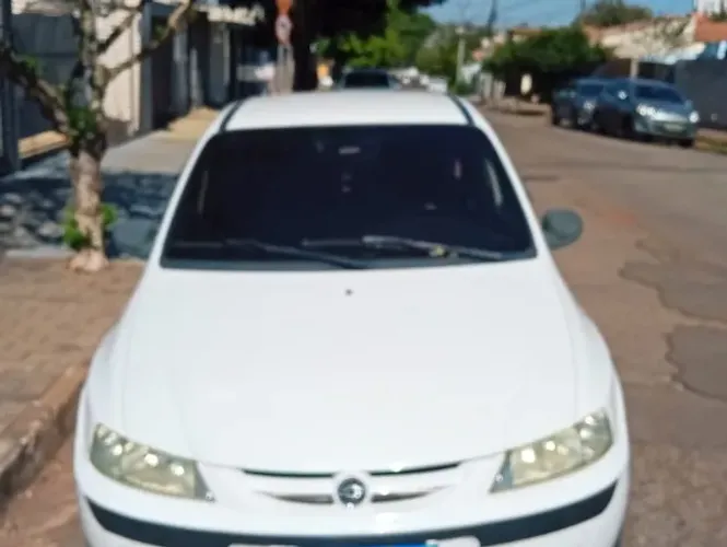 Chevrolet Celta Spirit 1.4 MPFI 8V 85cv 5P 2006