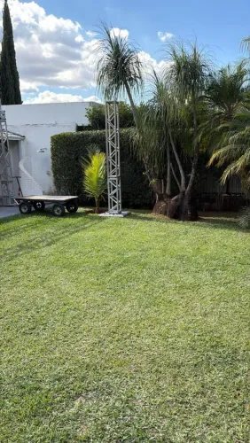 Precisa-se de jardineiro diarista