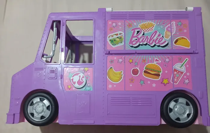 Foodtruck caminhão carro da barbie