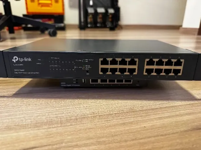 Switch TP-Link Easy Smart TL-SG1016PE