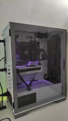 PC Gamer RTX 5060 8GB + Ryzen 5 5500 | 16GB RAM | SSD 1TB | Fonte Gold