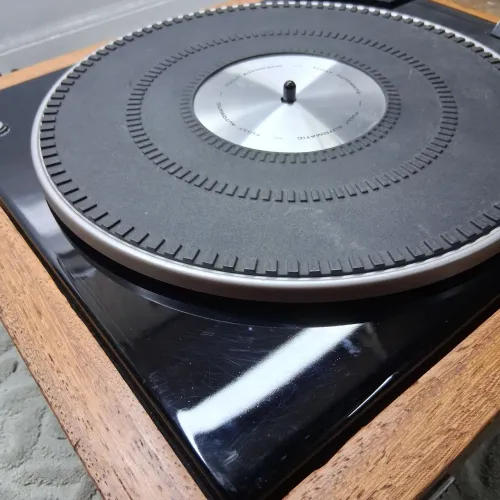 Toca disco polyvox 