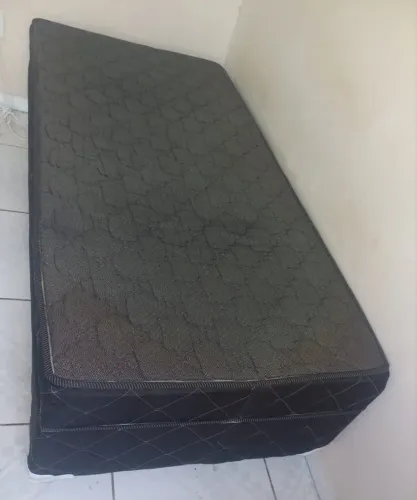 Cama solteiro