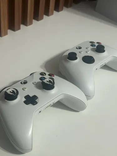 Controles Xbox Series Branco Original + Grip Spider-Man