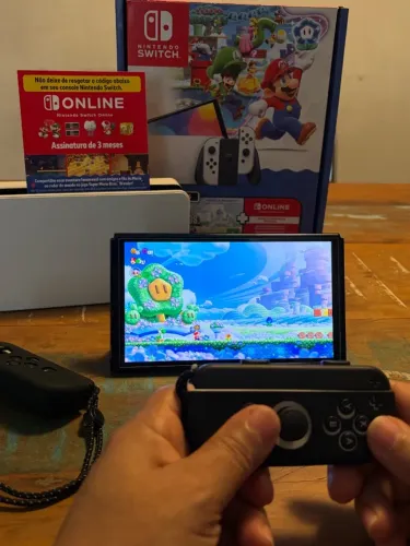 Nintendo Switch OLED NOVO + JOGOS + 3 MESES DE NINTENDO ONLINE GARANTIDO + ACESSÓRIOS