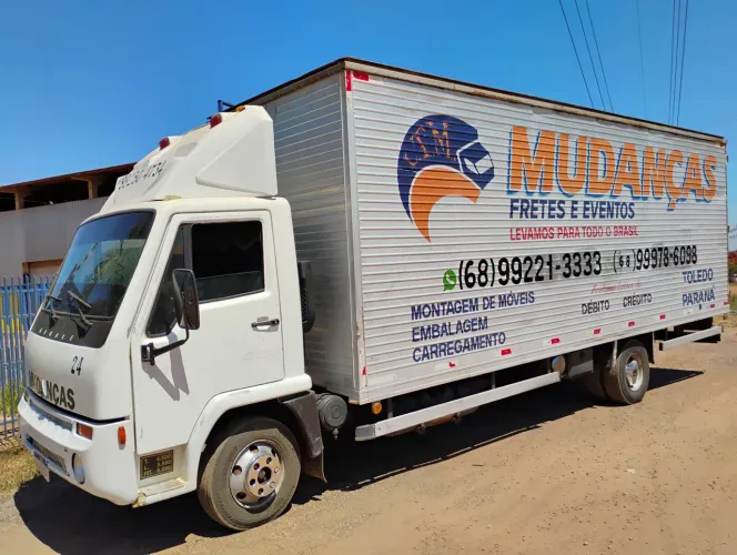 Vende caminhão frete