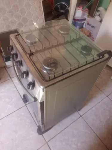 Kit Cozinha Completo: Fogão, Chapa Profissional e Micro-ondas