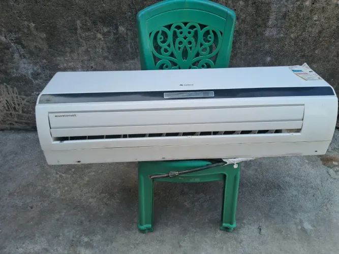VENDE-SE AR-CONDICIONADO GREE 18.000 BTUs