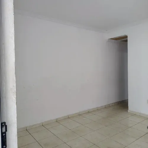Alugo casa Liberdade Santa Luzia