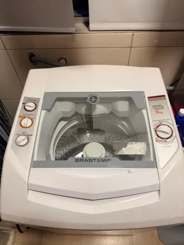 Máquina de Lavar 9kg