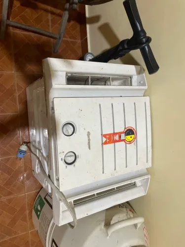 Vendo ar-condicionado gelando perfeitamente 