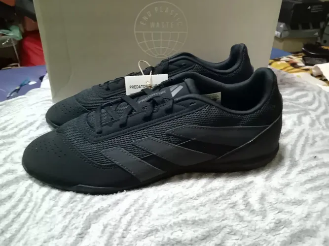 Adidas futsal