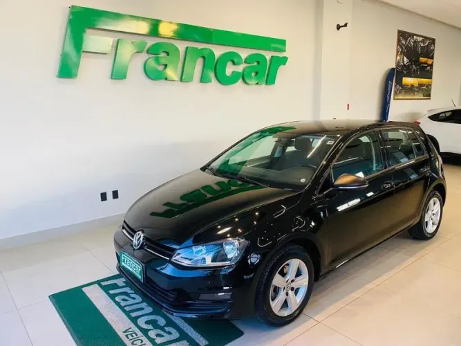 Volkswagen Golf 1.6 MI Total Flex 8V 4P 2016