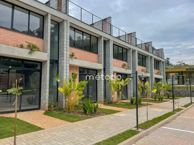 Casa com 2 quartos à venda, 132 m² por R$ 500.000 - Condomínio Ecoloft - Guararema/SP
