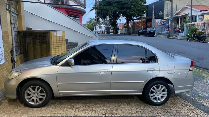 Honda Civic Sedan LXL 1.7 16V 130cv AUT 4P 2005