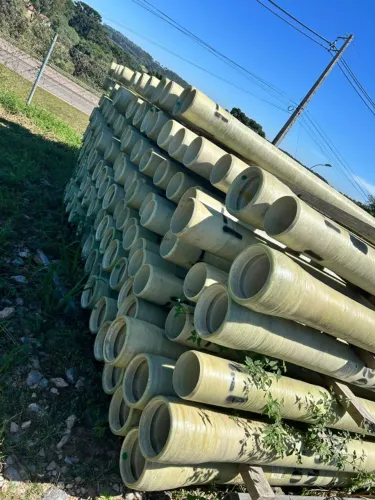 Lote com 148 Tubos de Fibra de Vidro PRFV de 6 Metros