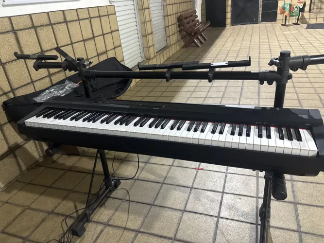 Piano Yamaha P125a