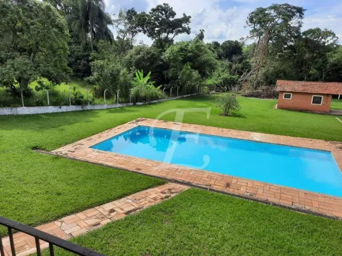 Chácara com 3 dormitórios à venda, 5026 m² por R$ 700.000,00 - Tatui - Tatuí/SP