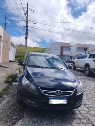 JAC J5 Sedan 1.5 16V 4P Mec. 2014