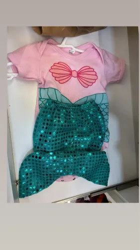 Fantasia sereia para mesversario