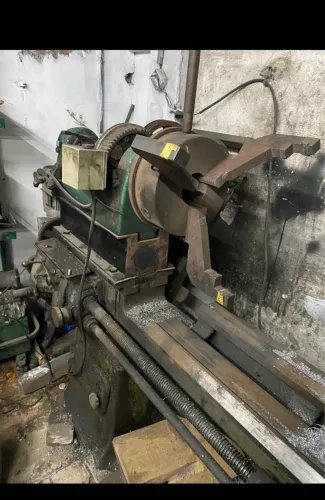 Torno mecânico 