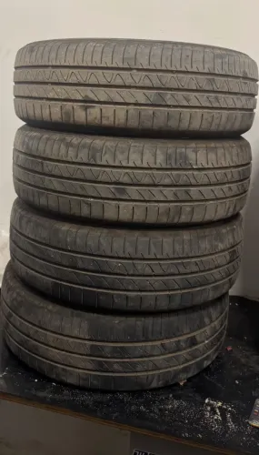 Pneus 185/50 R15 Continental