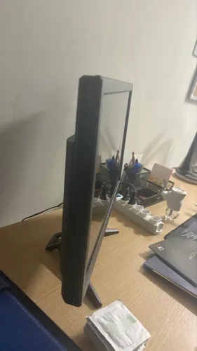 Monitor 18.5