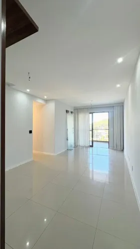 Apartamento com 3 Quarto(s) e 3 banheiro(s) para Alugar, 110 m² por R$ 8375 / Mês