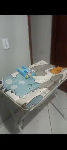 vendo trocador com banheira e assento