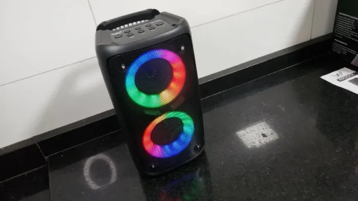 Caixa de Som Bluetooth Altomex Rock Box Potente com LED e Karaokê