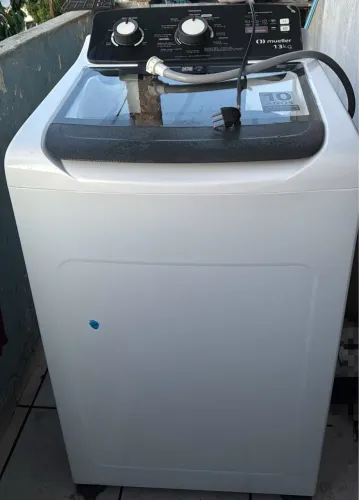 Máquina de lavar Mueller 13kg