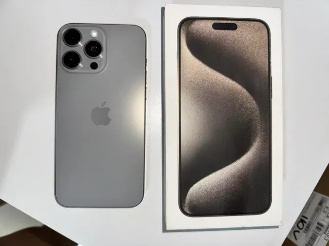 Iphone 15 pro max 
