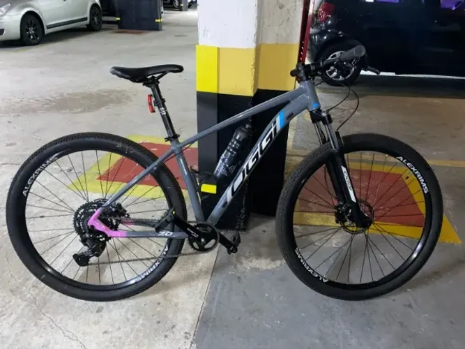 Bicicleta Aro 29 Oggi Big Wheel 7.0 Shimano Cues 9v 2024