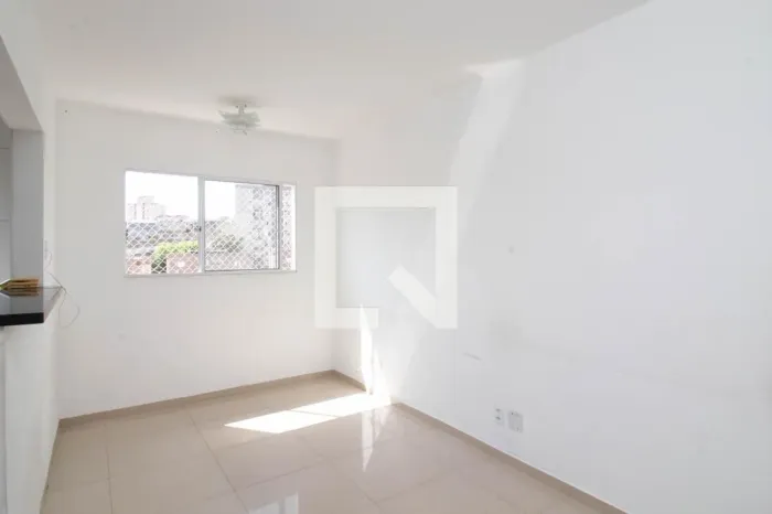 Apartamento à Venda - Jardim Maia, 2 Quartos, 49 m2