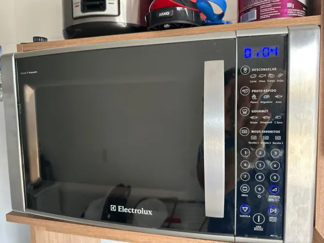 Vendo microondas 31L