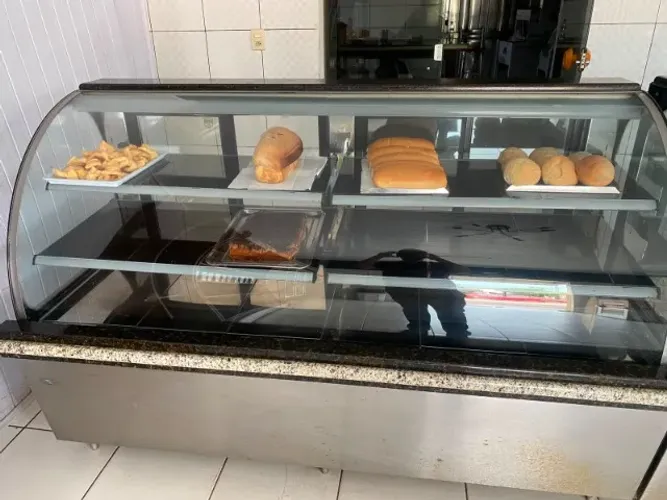 BALCÃO EXPOSITOR