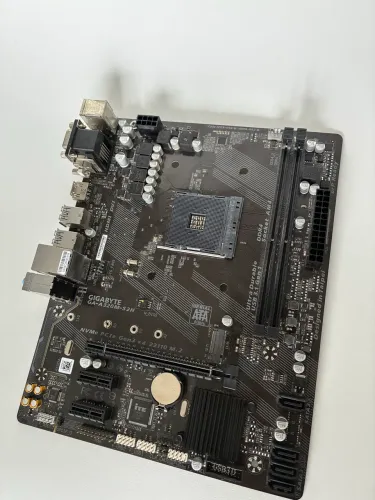 Placa mãe GIGABYTE A320M-S2H