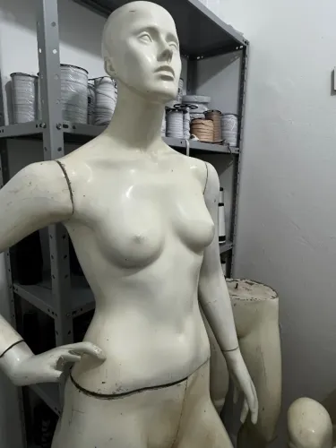 Manequim de FIBRA Feminino